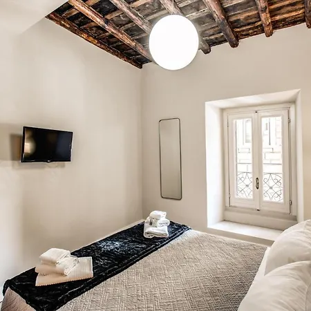 Apartment Trevi Fountain Superior 3 Bdr